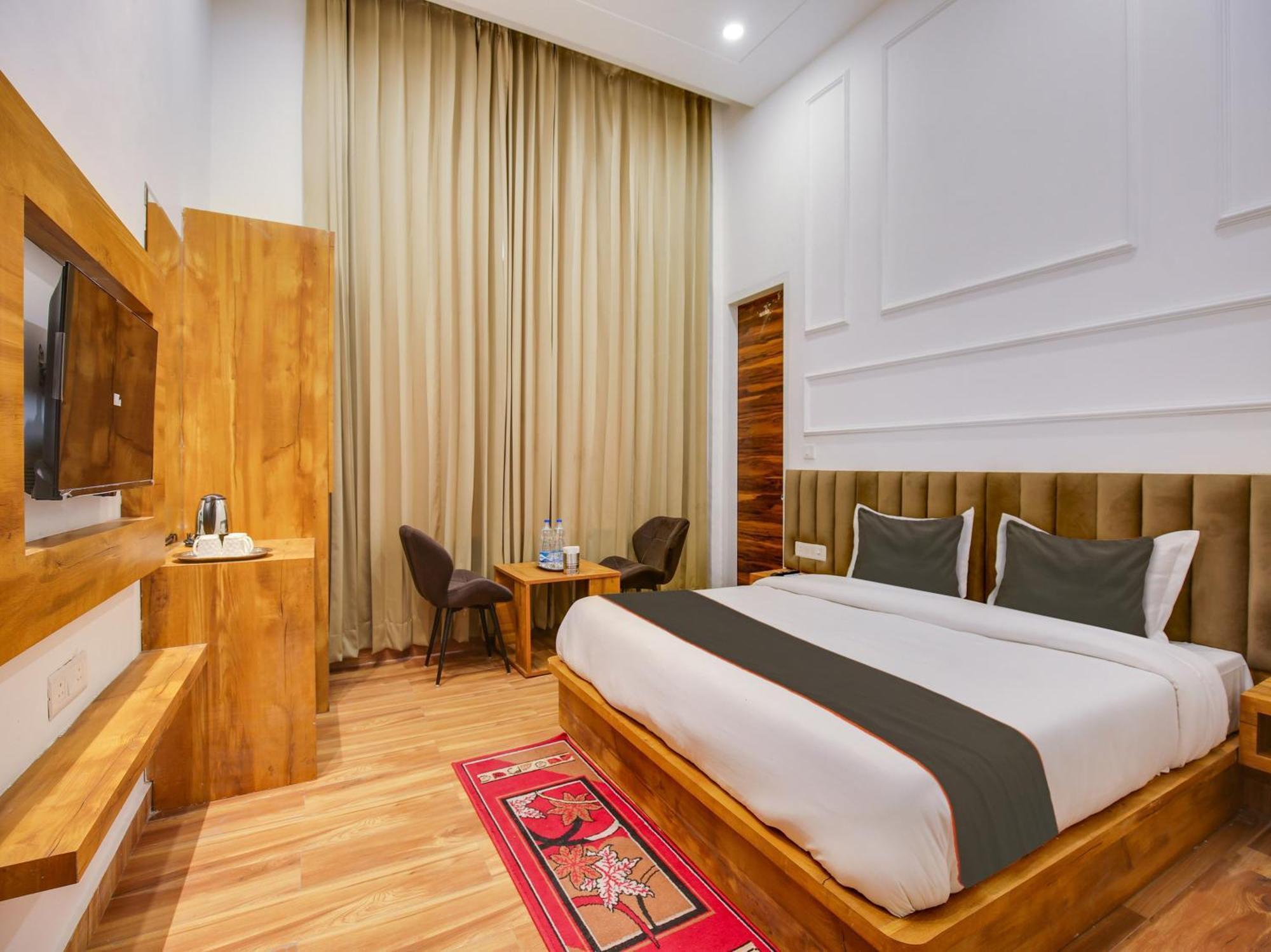 Fabhotel Amar Villa Amritsar Exterior photo