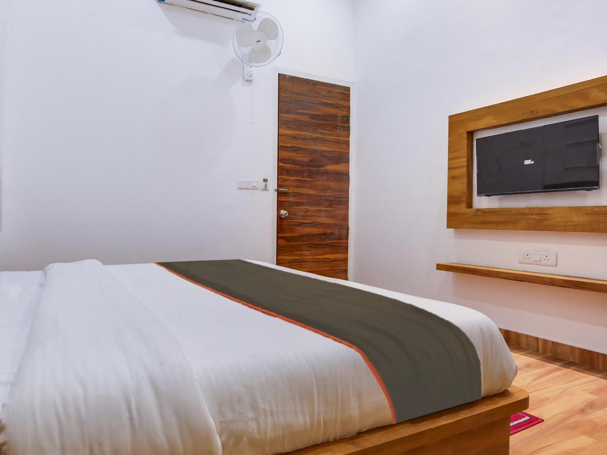 Fabhotel Amar Villa Amritsar Exterior photo