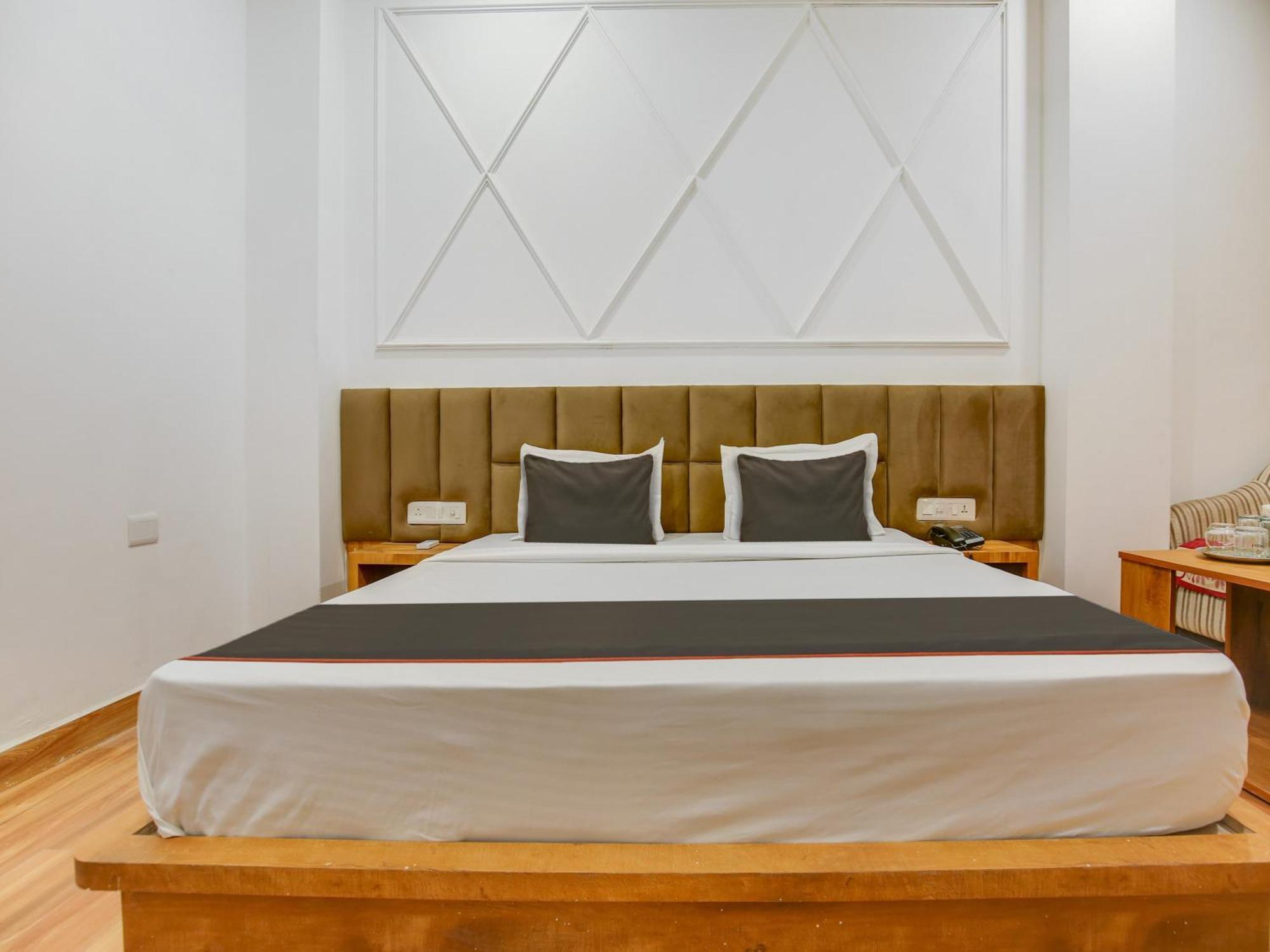 Fabhotel Amar Villa Amritsar Exterior photo